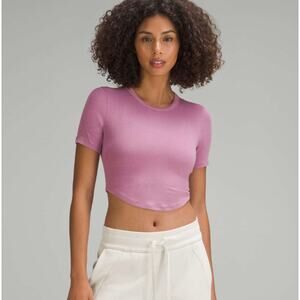Lululemon Hold Tight Cropped T-Shirt Velvet Dust Women's Size 8